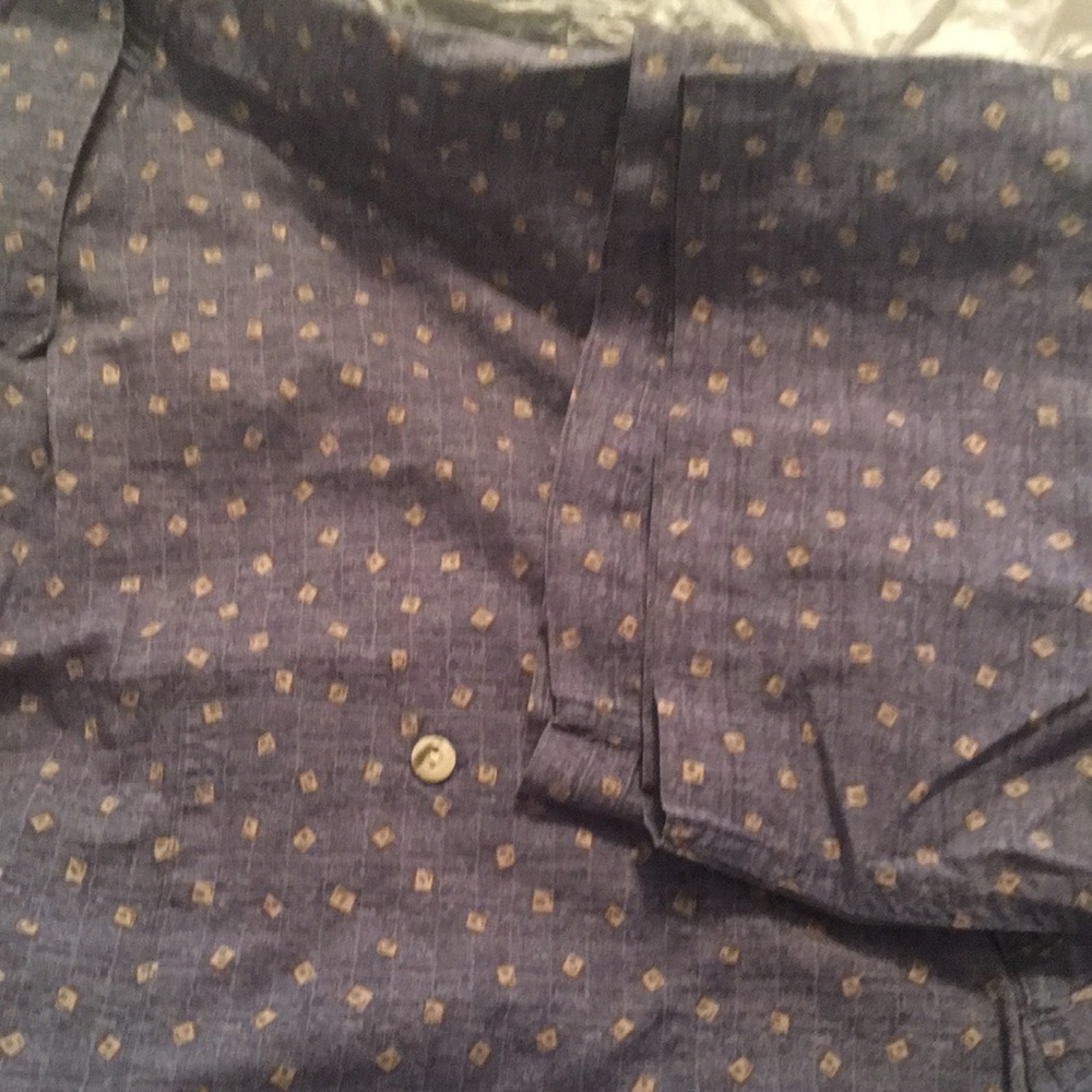 Mens short sleeve button shirt